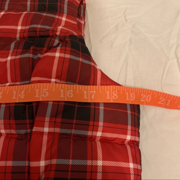 CHARTER CLUB red plaid puffer vest size S with gold zipper and pocket snaps - Picture 8 of 14